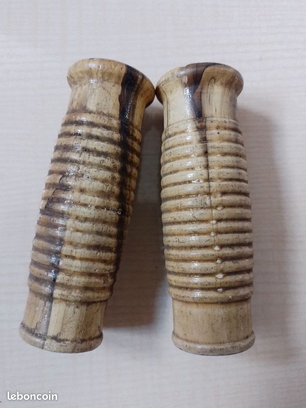 Poignées bois (image 1)