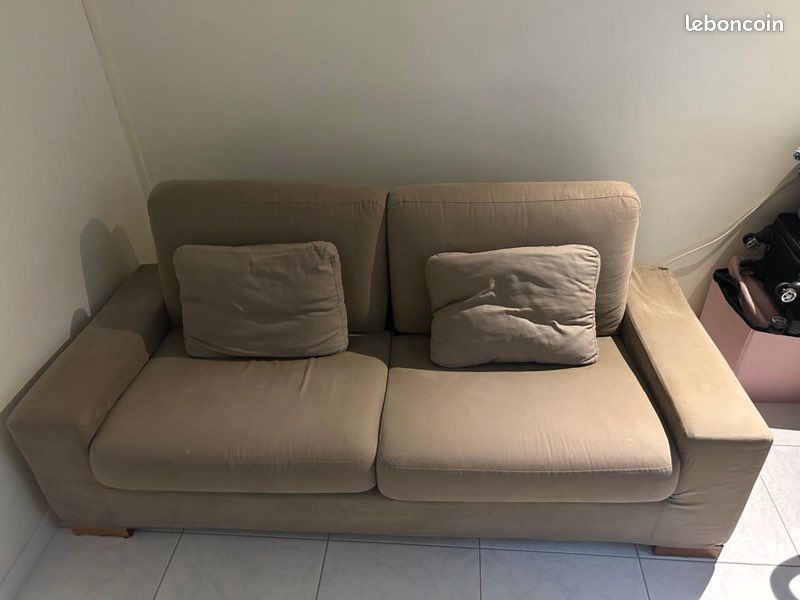 Canapé pour chambre à vendre urgent 🚨 (image 3)