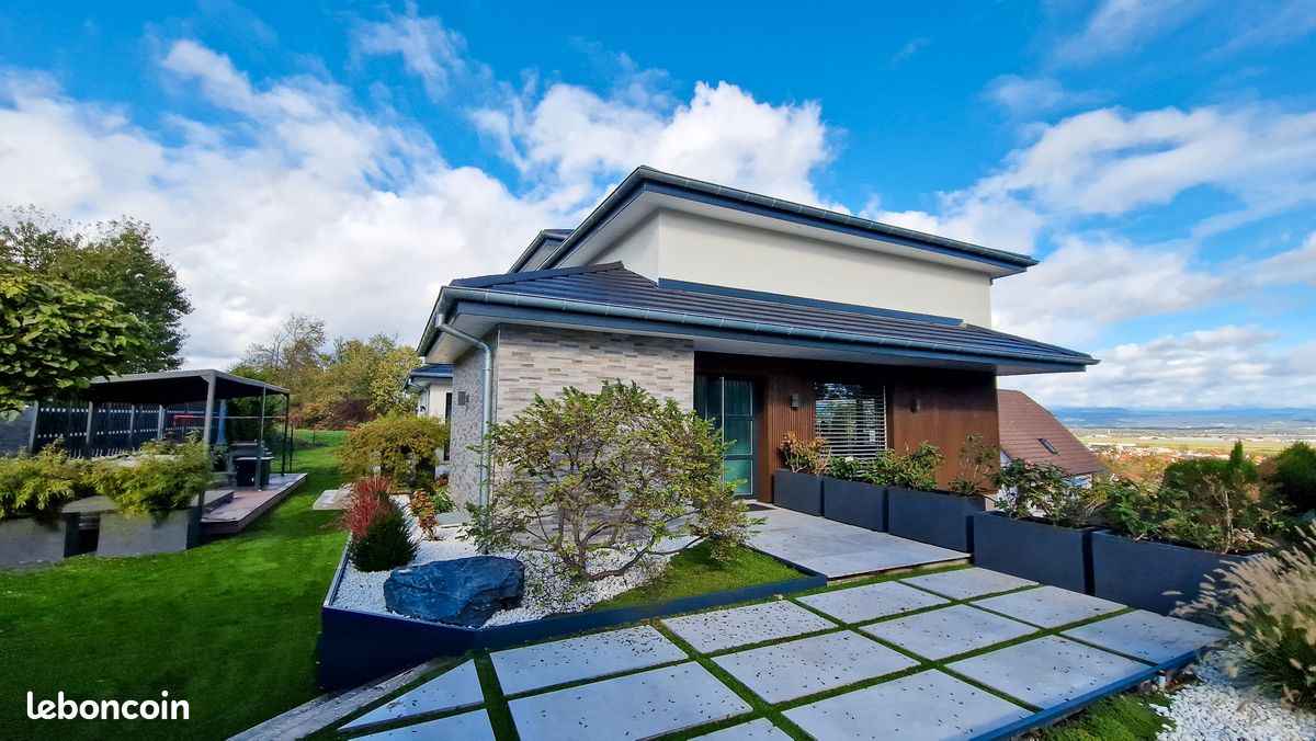 Maison 8 pièces 277 m² · à Blotzheim · 277 m² · 1 299 000 €