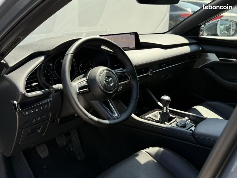 Mazda Mazda 3 2.5 e-SKYACTIV-G M-Hybrid 140ch Takumi 2025 (image 6)