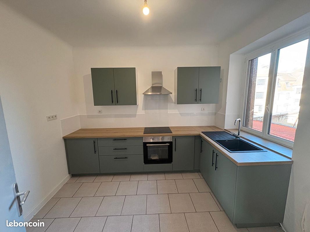 Appartement 5 pièces 107 m² · à Sarreguemines · 107 m² · 750 €/mois