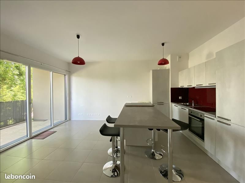 Appartement 2 pièces 43 m² · à Cenon · 43 m² · 706 €/mois