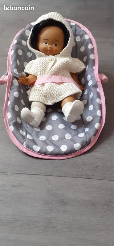 POUPEE de type asiatique (image 8)