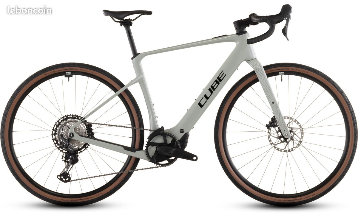 NEUF CUBE Nuroad Hybrid C:62 Race 400X (image 1)