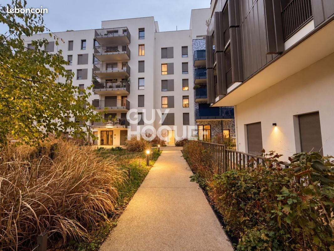 Appartement 4 pièces 87 m² · à Aubervilliers · 87 m² · 360 000 €