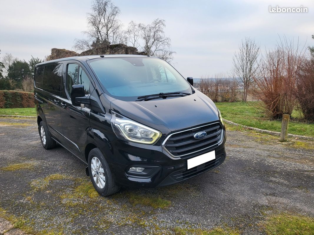 Ford TRANSIT CUSTOM 2L TDCI 170 CV LIMITED BLACK EDITION - 6 Places - HORS TAXE - 1 ère Main (image 8)