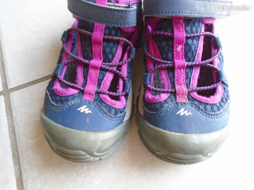 Chaussures sandales d'été à scratchs taille 30 marque quechua état neuve (image 6)