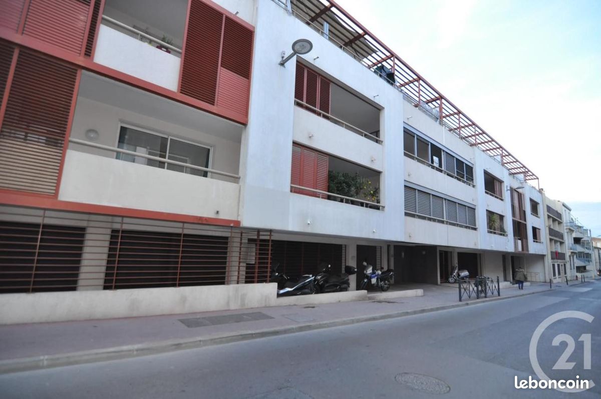 Parking 12 m² · à Montpellier · 12 m² · 97 €/mois