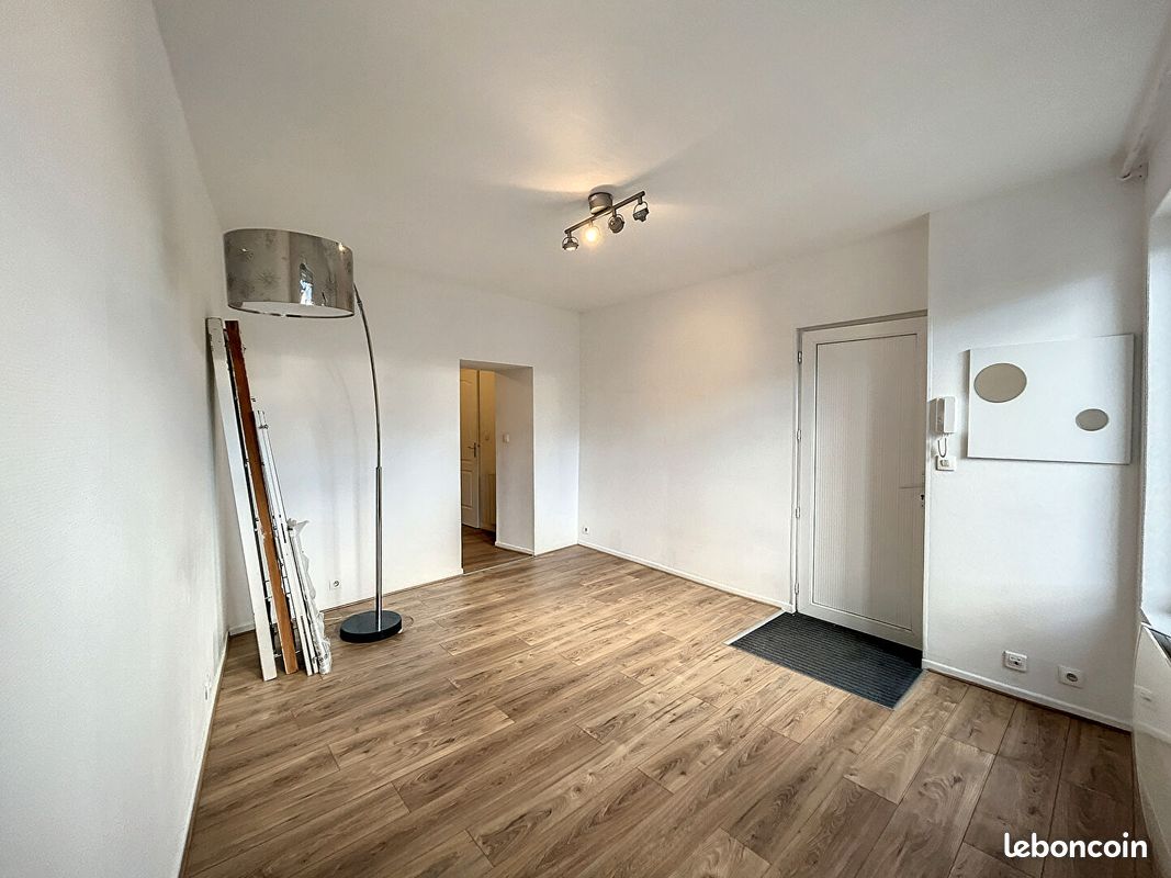 Appartement 1 pièce 24 m² · à Le Mesnil-Esnard · 24 m² · 395 €