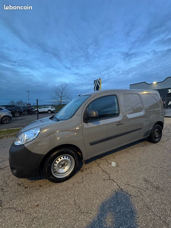 Kangoo maxi 3 place GPS (image 1)