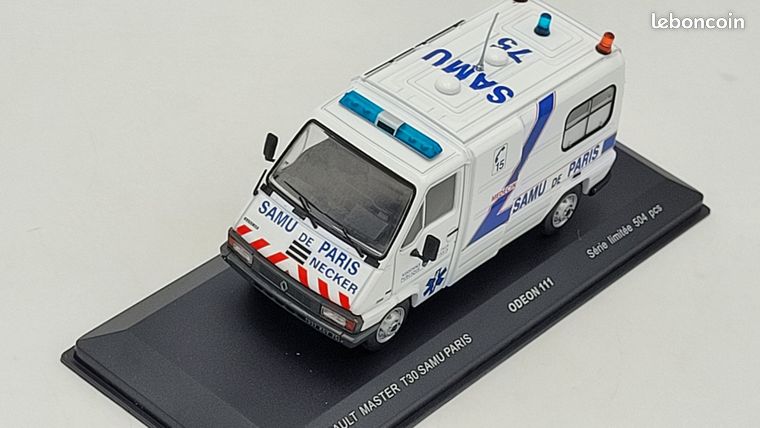 File:Renault Master ambulance sapeurs-pompiers de Paris.JPG - Wikimedia