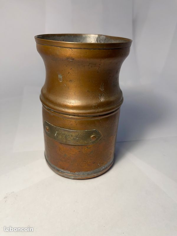 Pot à café en cuivre vintage (image 1)