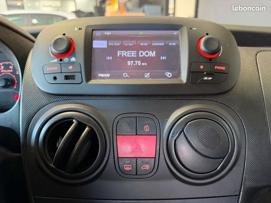 Fiat fiorino tole 1.3 16v multijet 80 class ii pack mp3 clim (image 19)