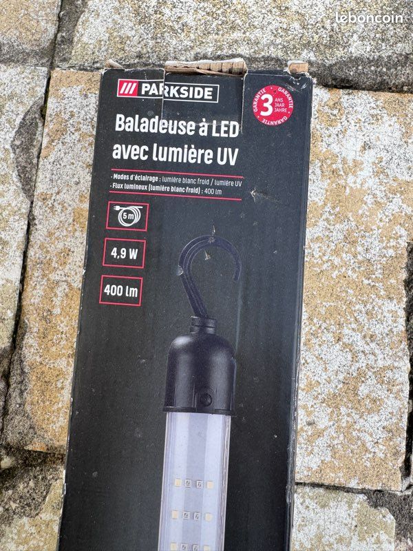 Baladeuse à led neuve (image 2)