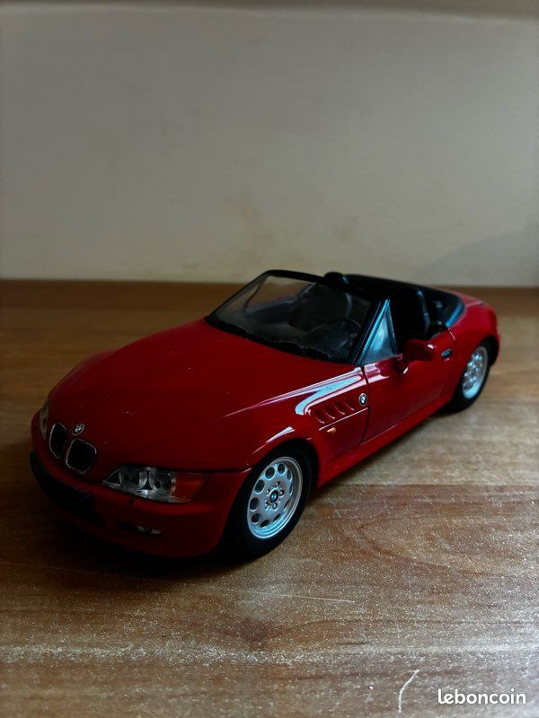BMW Z3 COUPE 2.8 vert métal 1/18 UT MODELS 80439422349 voiture