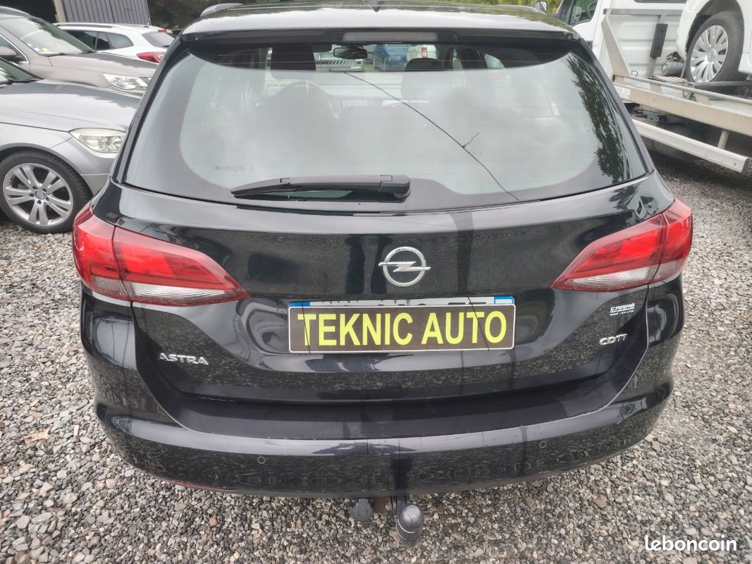 Opel Astra Sport Tourer 1.6 CDTI 110 cv (image 7)