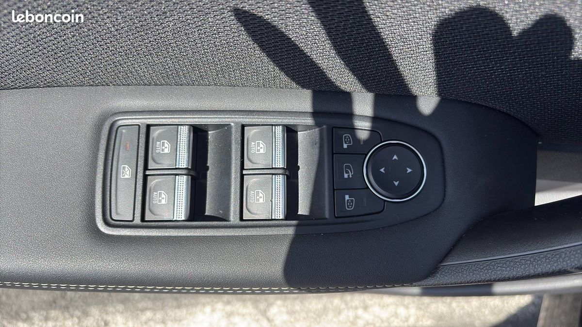 Renault symbioz e tech full hybrid 145 iconic (image 17)