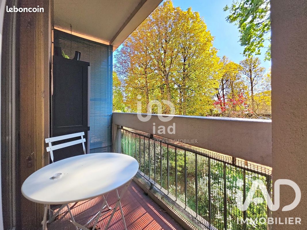 Appartement 3 pièces 61 m² · à Limeil-Brévannes · 61 m² · 180 000 €