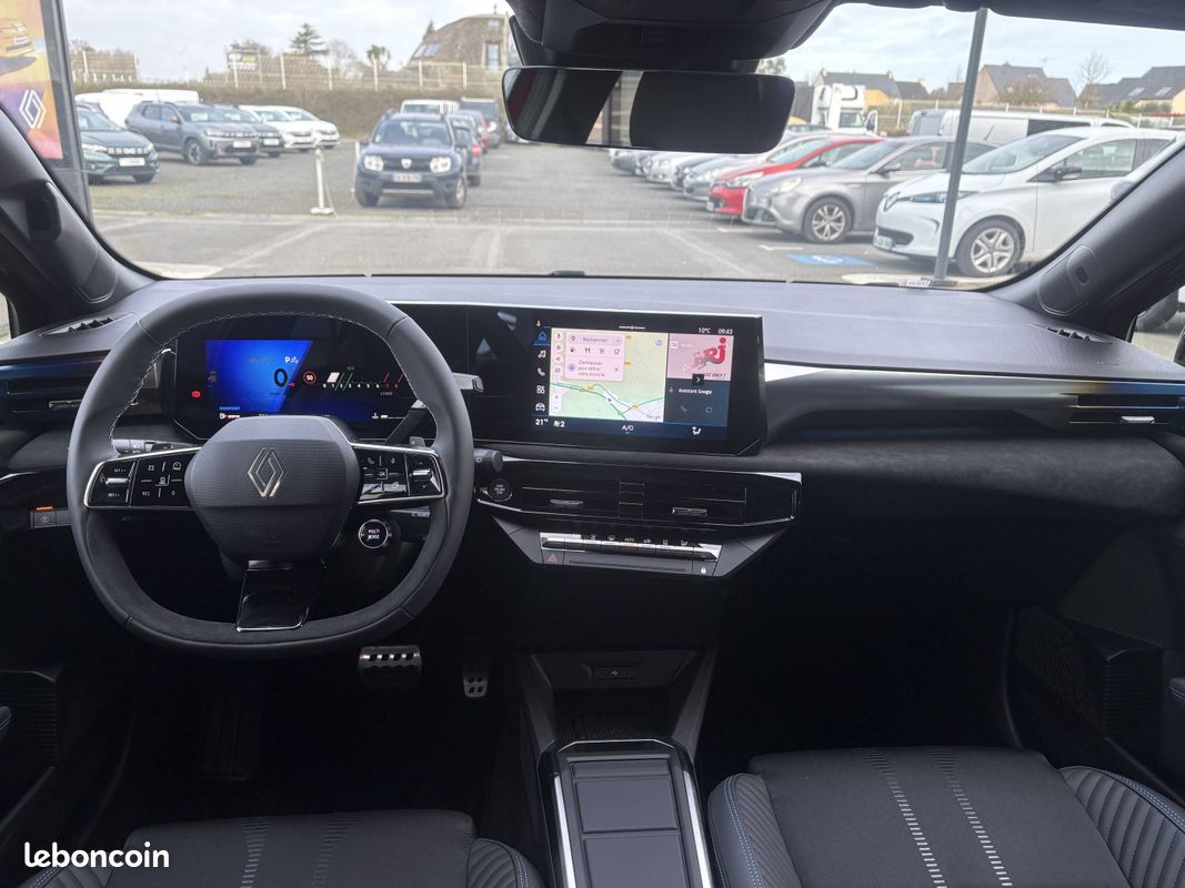 RENAULT Clio TCe 115 ch EDC esprit Alpine (image 10)