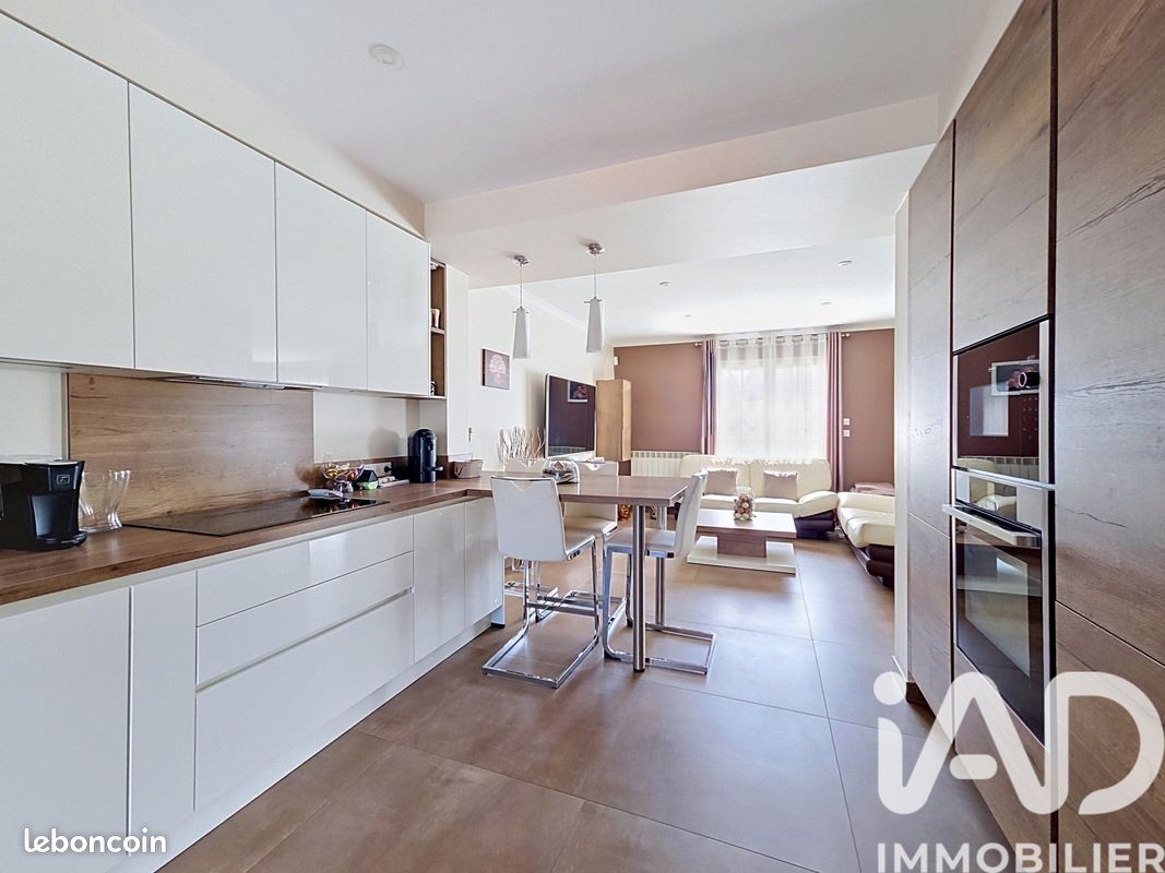 Maison 4 pièces 139 m² · à Briis-sous-Forges · 139 m² · 465 000 €