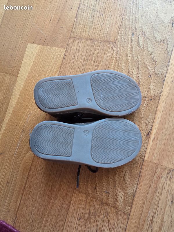 Chaussure Obaidi taille 22 (image 4)