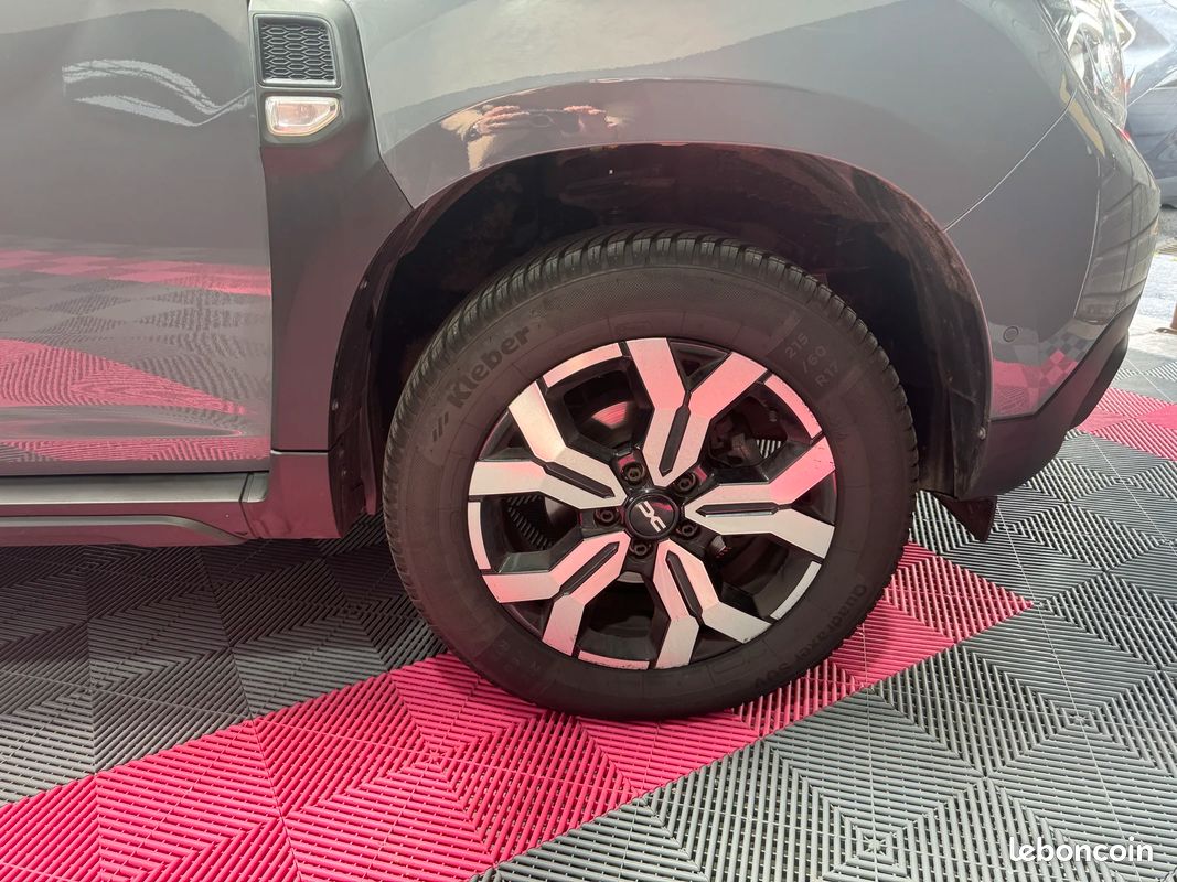 DACIA DUSTER 115cv 4x2-B Journey / CarPlay / Caméra 360° / Siège Chauffant / Roue de Secours (image 16)