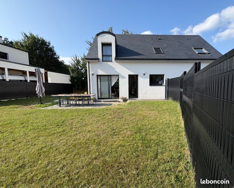 Maison 5 pièces 100 m² · à Pluneret · 100 m² · 1 500 €/mois