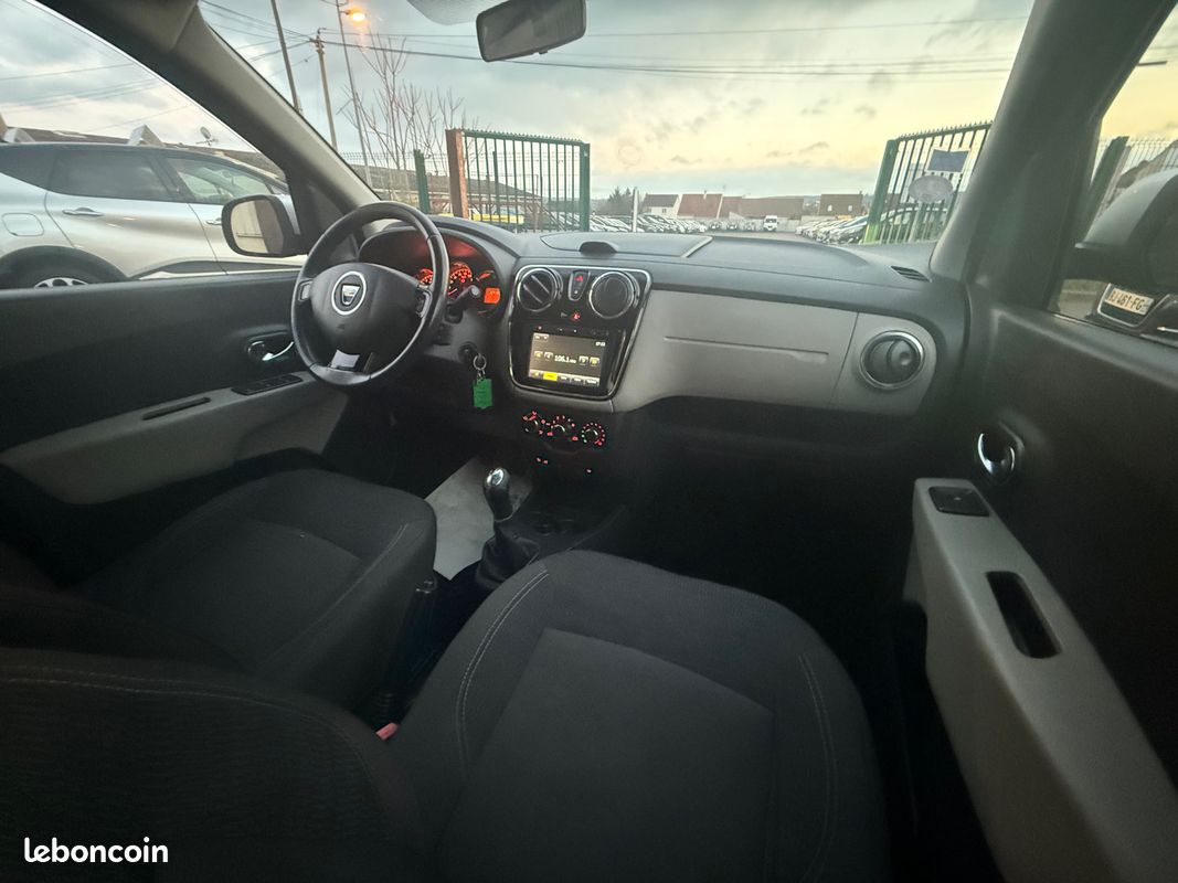 Dacia lodgy 1.2i tce - 16v turbo 115cv silver line 7 places 2016 (image 12)