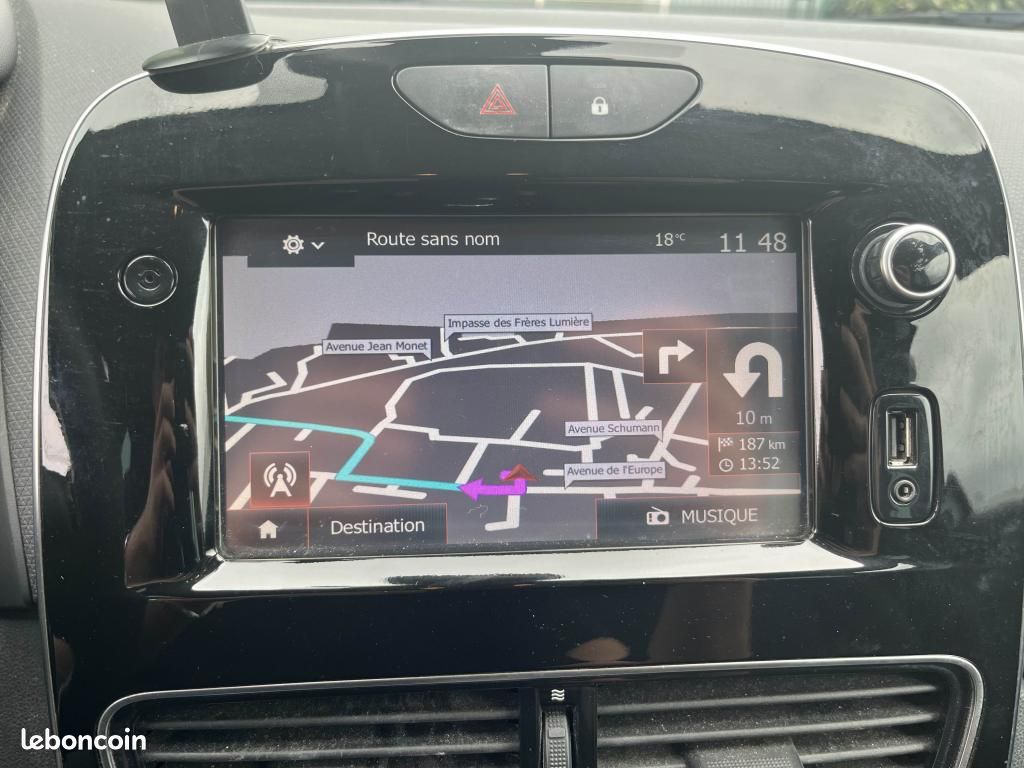 RENAULT CLIO 1.2 TCE 120ch - CLIM - BLUETOOTH - REGULATEUR (image 19)