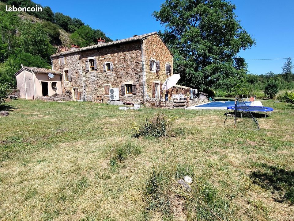 Maison 7 pièces 190 m² · à La Salle · 190 m² · 320 000 €