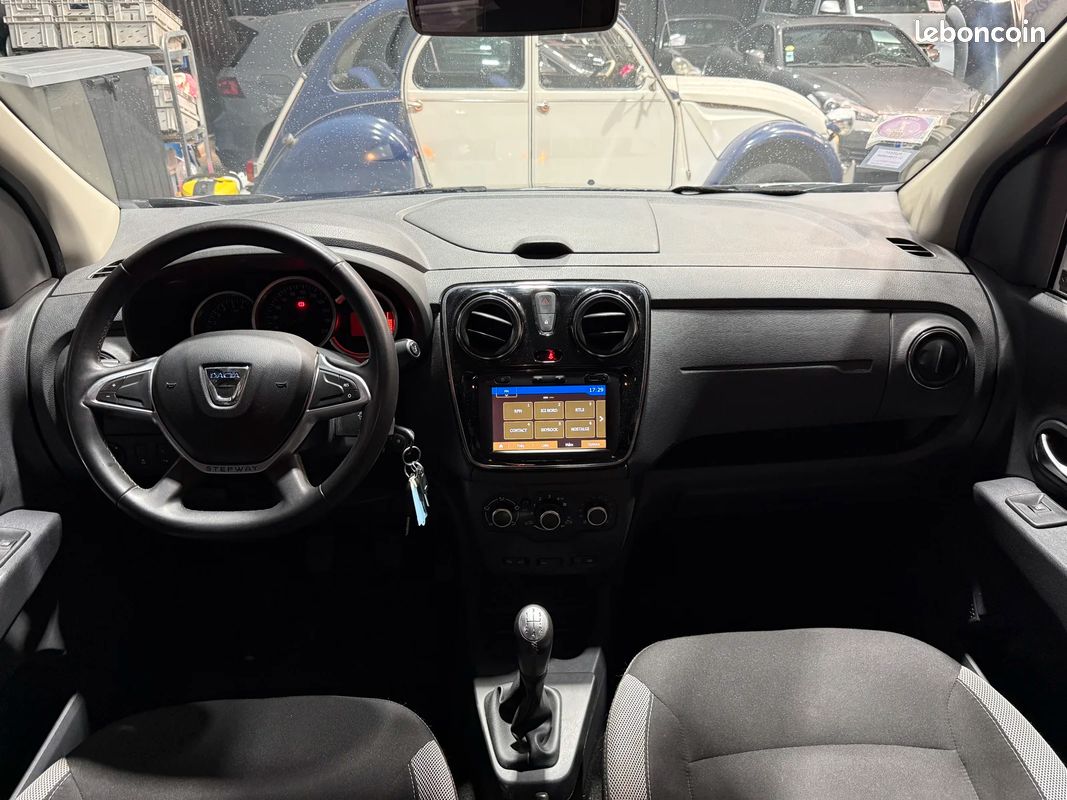 Dacia LODGY Stepway 1.2 tce 115 attelage / radars de recul / régulateur de vitesse (image 11)
