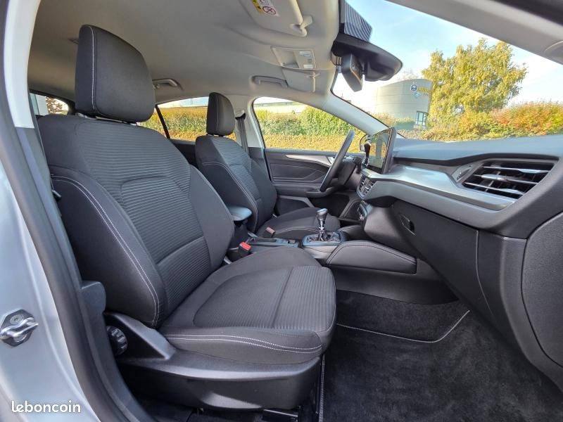 Ford Focus 1.0 EcoBoost mHEV 125ch Titanium X Business (image 11)