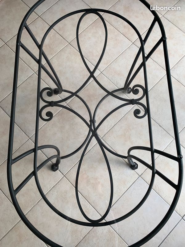 Table fer forgé support verre (image 1)