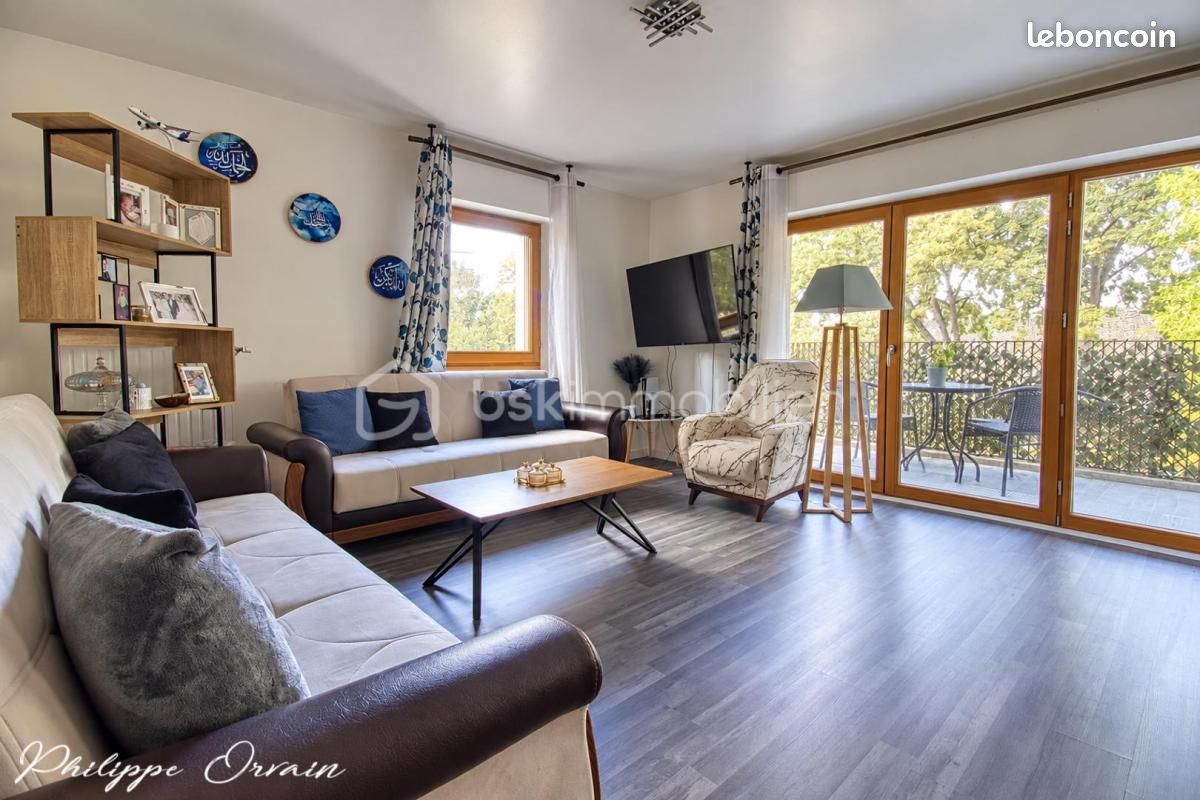 Appartement 3 pièces 69 m² · à Saint-Denis · 69 m² · 235 000 €