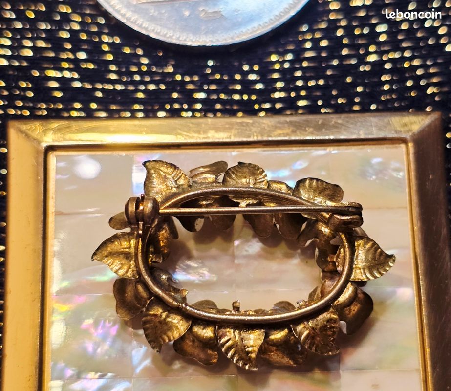 Broche Vintage - Fleur Émaillée Et Strass - Occasion - Accessoire Mode Rétro