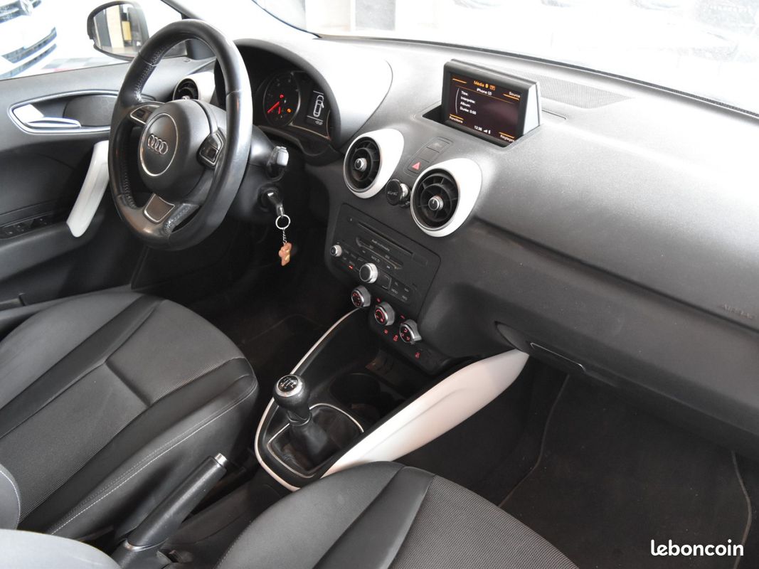 AUDI A1 SPORTBACK 1.6 TDI 90 Ambition (image 19)