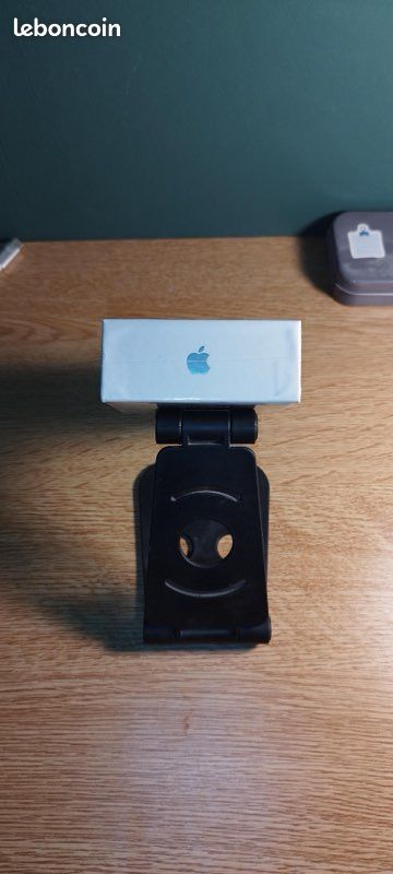 AirPods 4 (image 4)