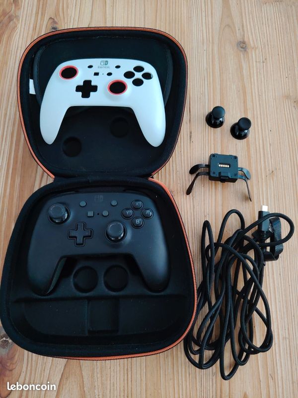 Manette Switch Fusion (image 1)