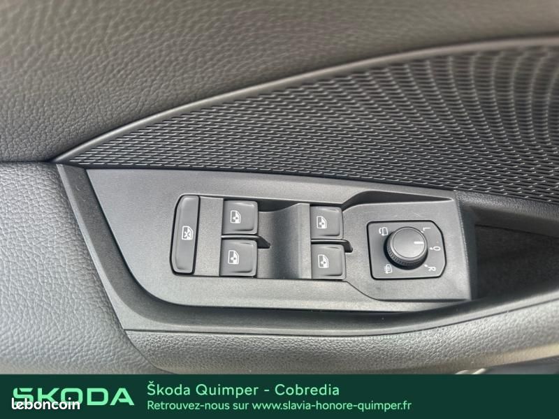 Skoda Octavia Combi 2.0 TDI SCR 150ch Selection DSG7 (image 12)