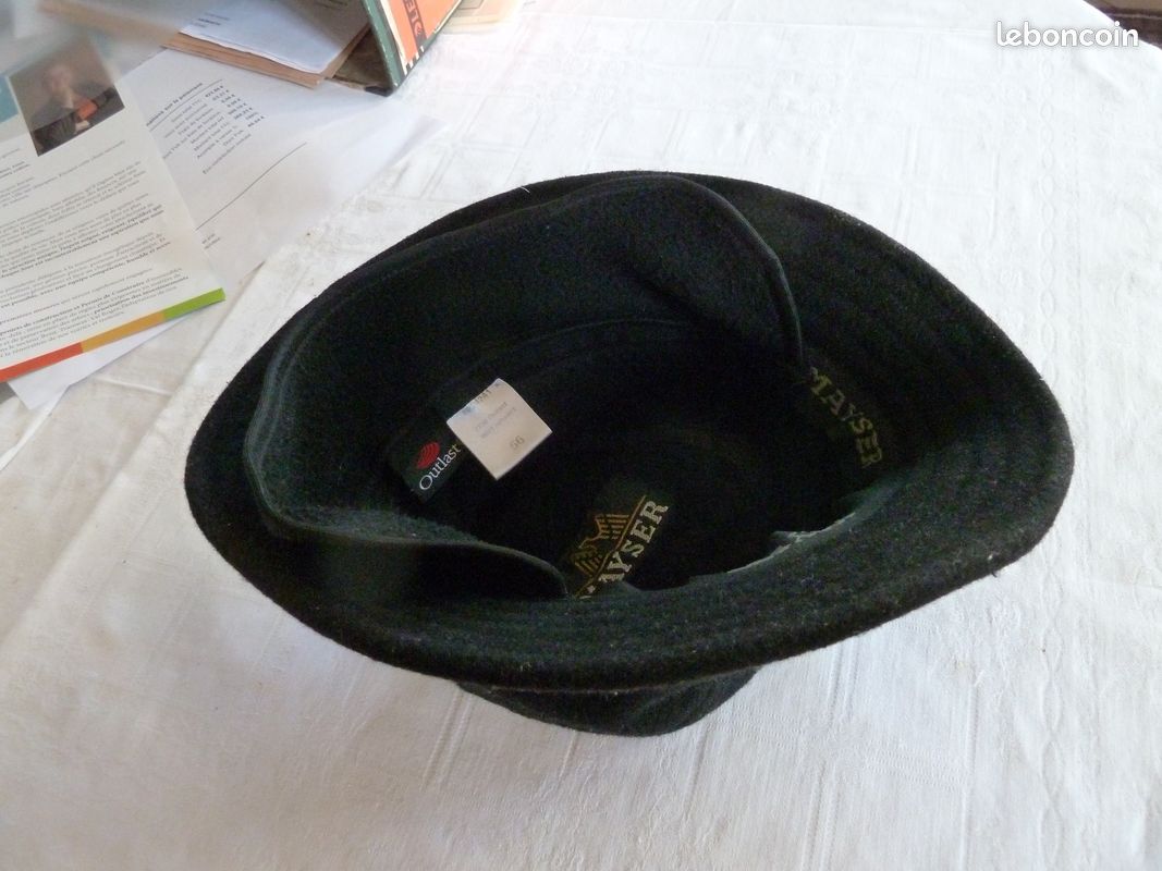 Chapeau noir en 80% laine et 20 % Polyamid Provenance Allemagne vintage en bon état Taille 56 (image 12)