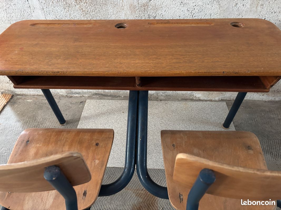 Bureau d’école vintage en bois et métal (image 5)