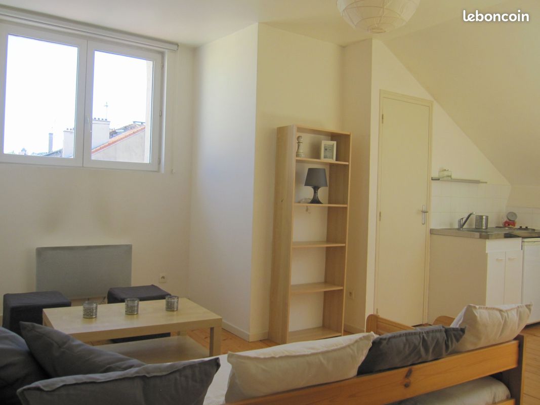 Appartement 1 pièce 25 m² · à Saint-Étienne · 25 m² · 375 €/mois