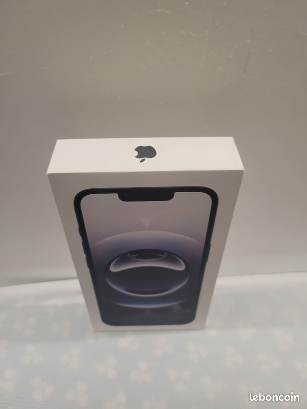 Boite iphone 16e (image 4)