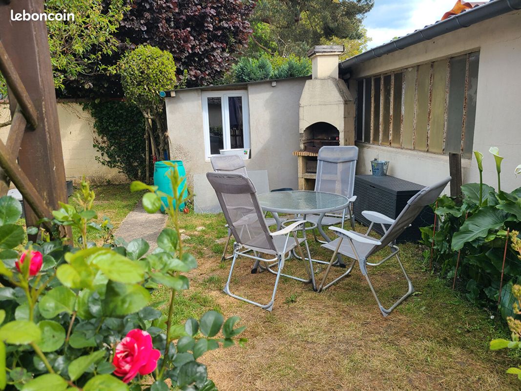 Maison 5 pièces 80 m² · à Fontenay-le-Fleury · 80 m² · 375 000 €