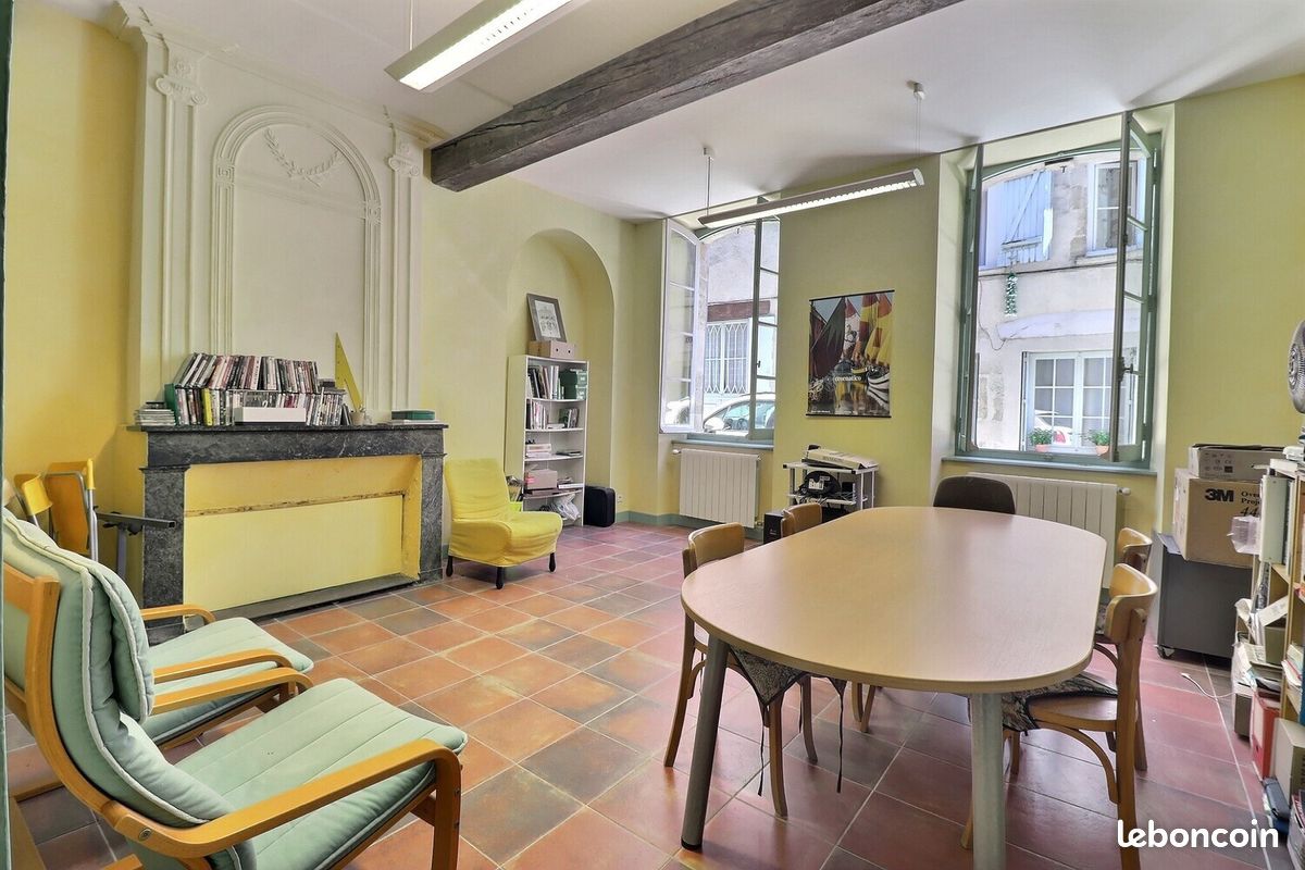 Immeuble 7 pièces 200 m² · à Bazas · 200 m² · 274 000 €