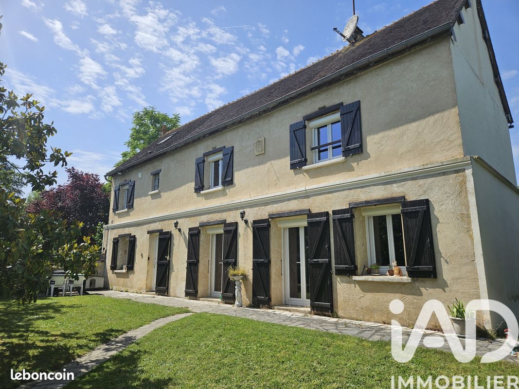 Maison 6 pièces 155 m² · à Vert-en-Drouais · 155 m² · 255 000 €