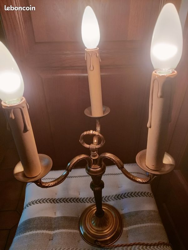 Chandelier à 3 branches (image 1)