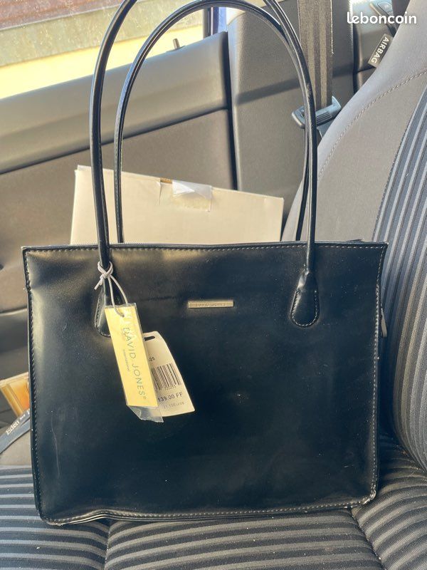 Sac noir chic david jones neuf emballé Accessoires Bagagerie
