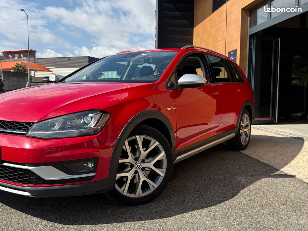 VOLKSWAGEN GOLF SW 2.0 TDI 184ch DSG6 4Motion Alltrack (image 37)