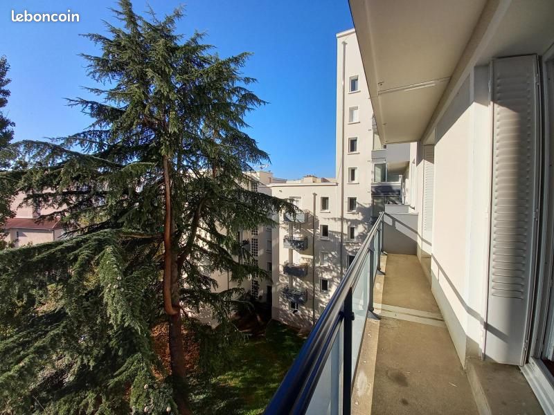 Appartement 3 pièces 56 m² · à Lyon · 56 m² · 899 €